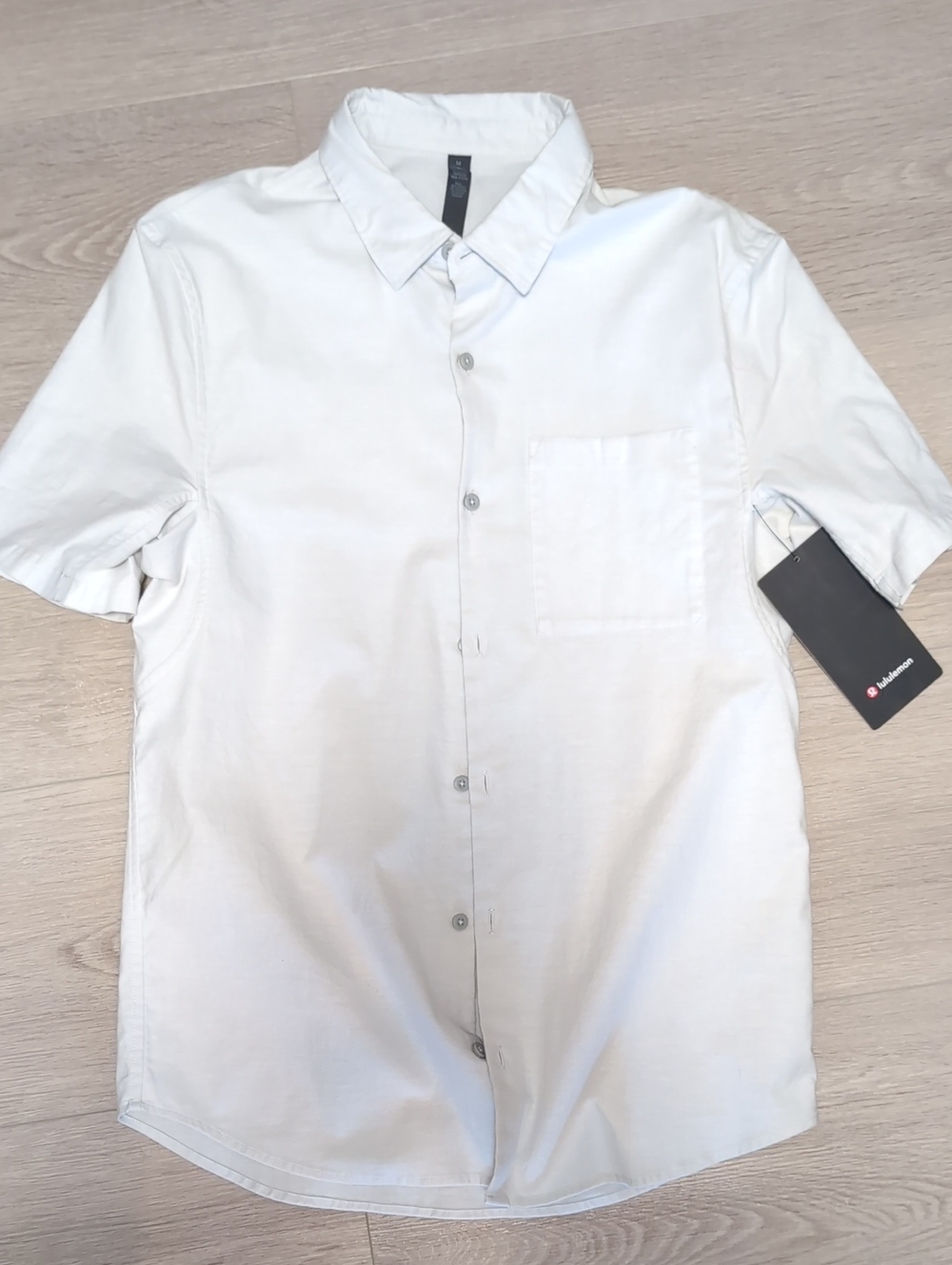 Lululemon All Town Men's Short-Sleeve Button-Up Shirt in Off White